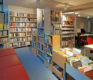Bücherei der Kreuzkirche